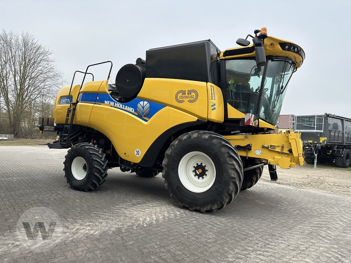 New Holland CH 7.70 - Autokombajnë: foto 5 New Holland CH 7.70 - Autokombajnë: foto 5