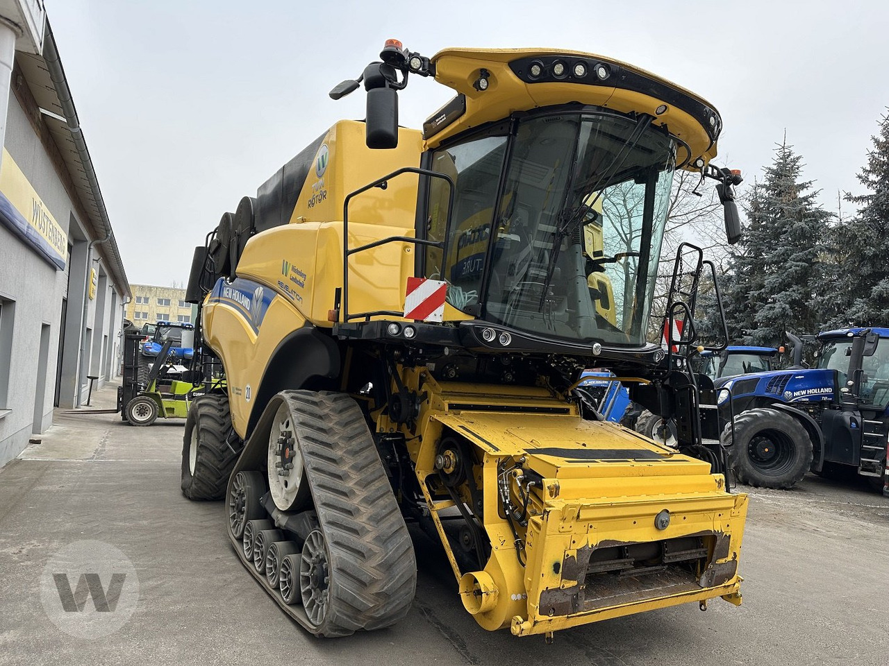 New Holland CR 10.90 - Autokombajnë: foto 4 New Holland CR 10.90 - Autokombajnë: foto 4