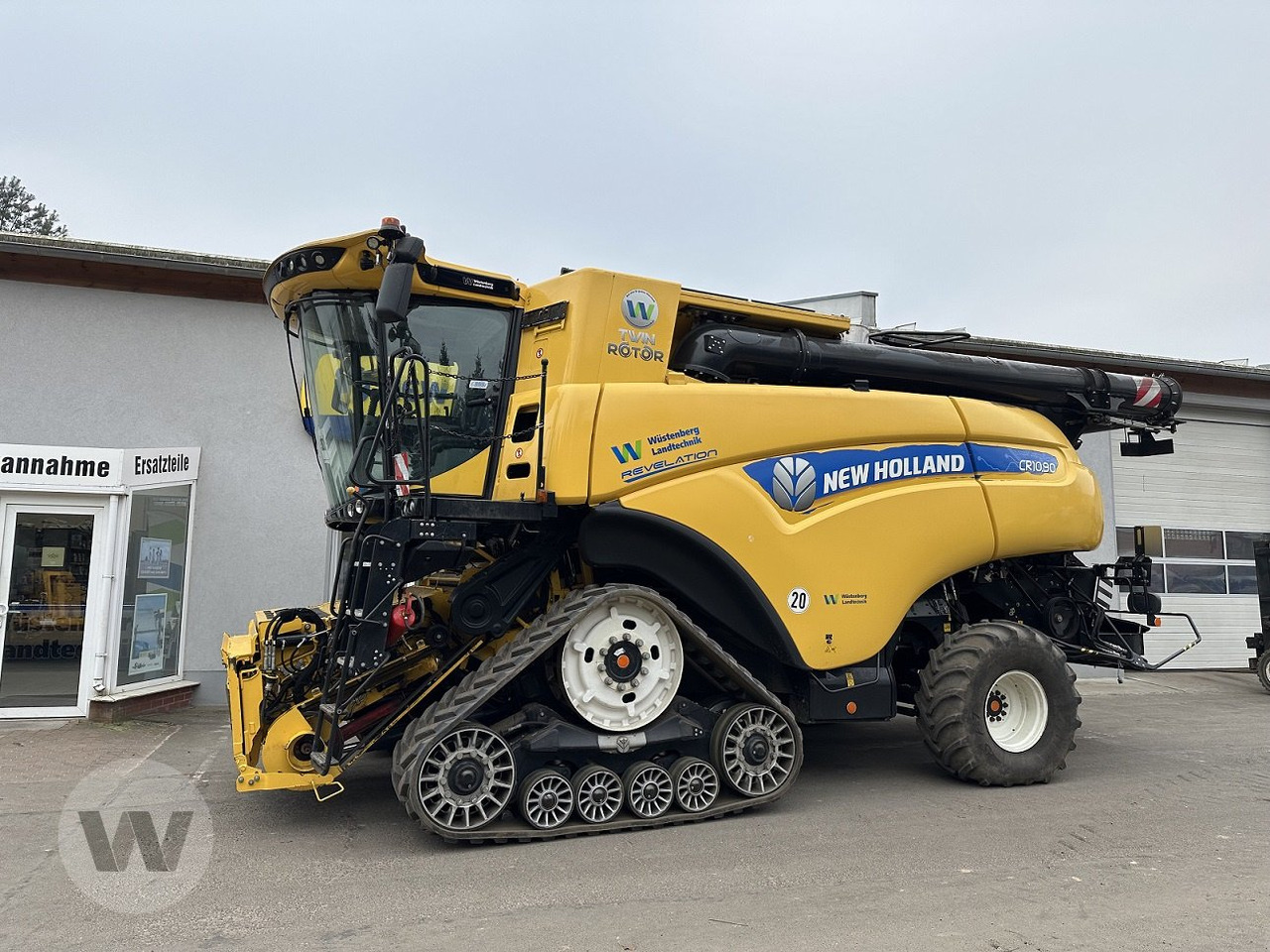New Holland CR 10.90 - Autokombajnë: foto 3 New Holland CR 10.90 - Autokombajnë: foto 3