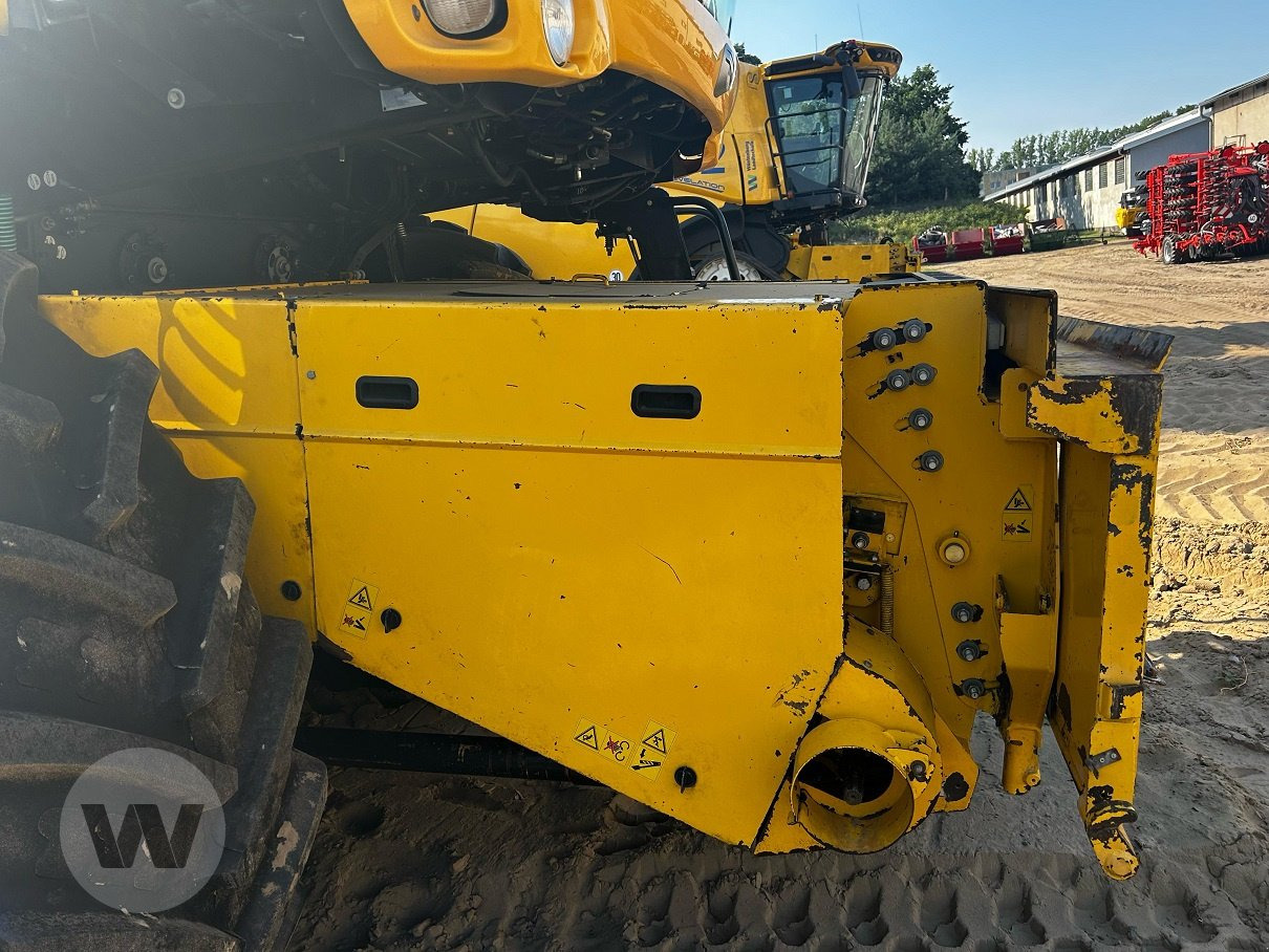 New Holland CR 9070 ELEV - Traktor: foto 5 New Holland CR 9070 ELEV - Traktor: foto 5