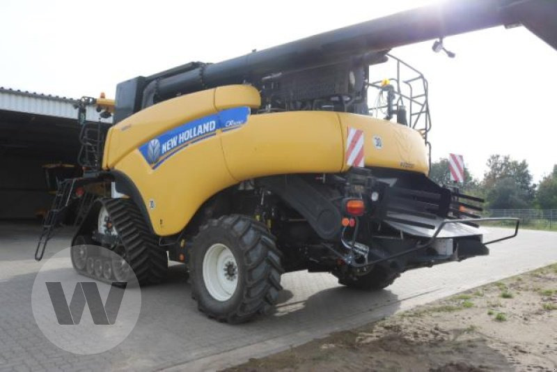 New Holland CR 9090 SCR - Autokombajnë: foto 2 New Holland CR 9090 SCR - Autokombajnë: foto 2