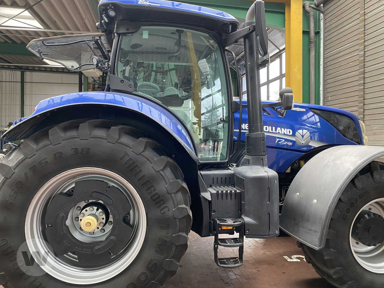 New Holland T 7.245 - Traktor: foto 5 New Holland T 7.245 - Traktor: foto 5