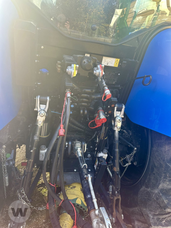 New Holland T6.180 - Traktor: foto 4 New Holland T6.180 - Traktor: foto 4