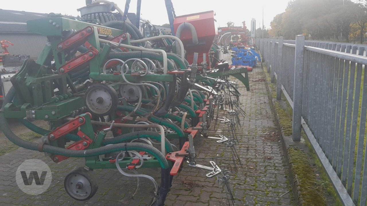 Thyregod TRV 12 - Injektor pleh i lëngshëm: foto 2 Thyregod TRV 12 - Injektor pleh i lëngshëm: foto 2