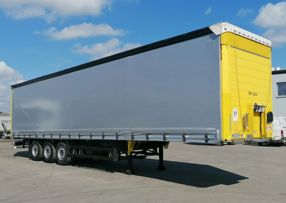 Schmitz Cargobull 2 szt. Standard Firanka, możliwy wynajem - Gjysmë rimorkio me tendë: foto 3 Schmitz Cargobull 2 szt. Standard Firanka, możliwy wynajem - Gjysmë rimorkio me tendë: foto 3