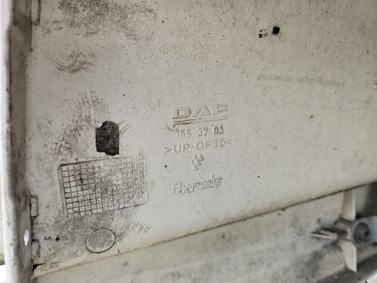 DAF XF105 SPACE CAB / ROOF SPOILER - Aerodinamikë/ Kuadër i drejtimit të tërthortë: foto 4 DAF XF105 SPACE CAB / ROOF SPOILER - Aerodinamikë/ Kuadër i drejtimit të tërthortë: foto 4