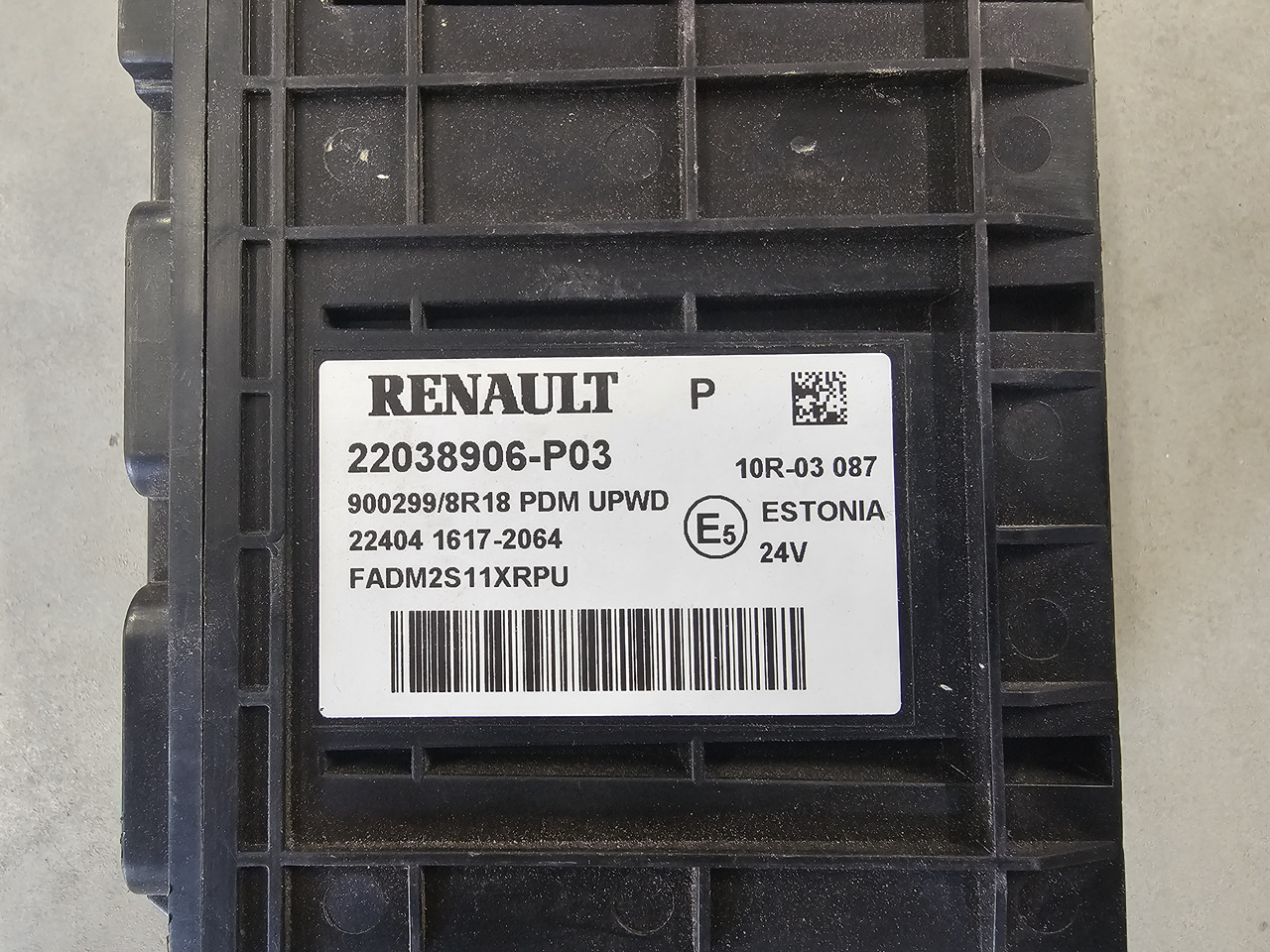 RENAULT RANGE T / PDM DOOR CONTROL UNIT - ECU: foto 4 RENAULT RANGE T / PDM DOOR CONTROL UNIT - ECU: foto 4