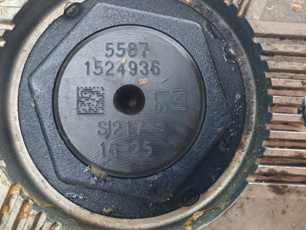 Aksi i pasmë VOLVO RTH2610B / DS70H / RATIO: 1.56 16x25 / DIFFERENTIAL / NEW: foto 9