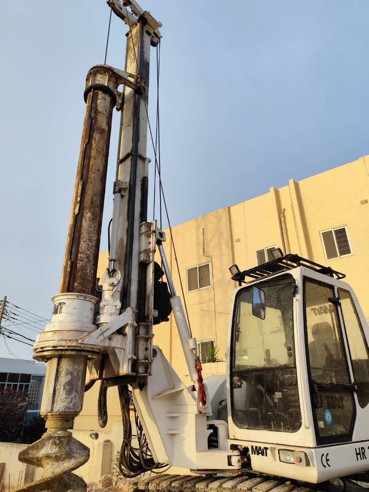 Mait HR30 - Ngulës pilotash: foto 2 Mait HR30 - Ngulës pilotash: foto 2