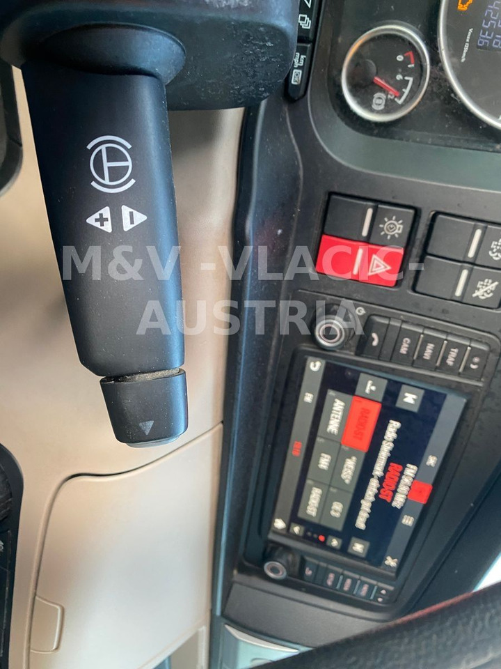 MAN 33.500 6X6 mit Kran PENZ 12Z - Kamion për transport druri, Kamion me vinç: foto 5 MAN 33.500 6X6 mit Kran PENZ 12Z - Kamion për transport druri, Kamion me vinç: foto 5