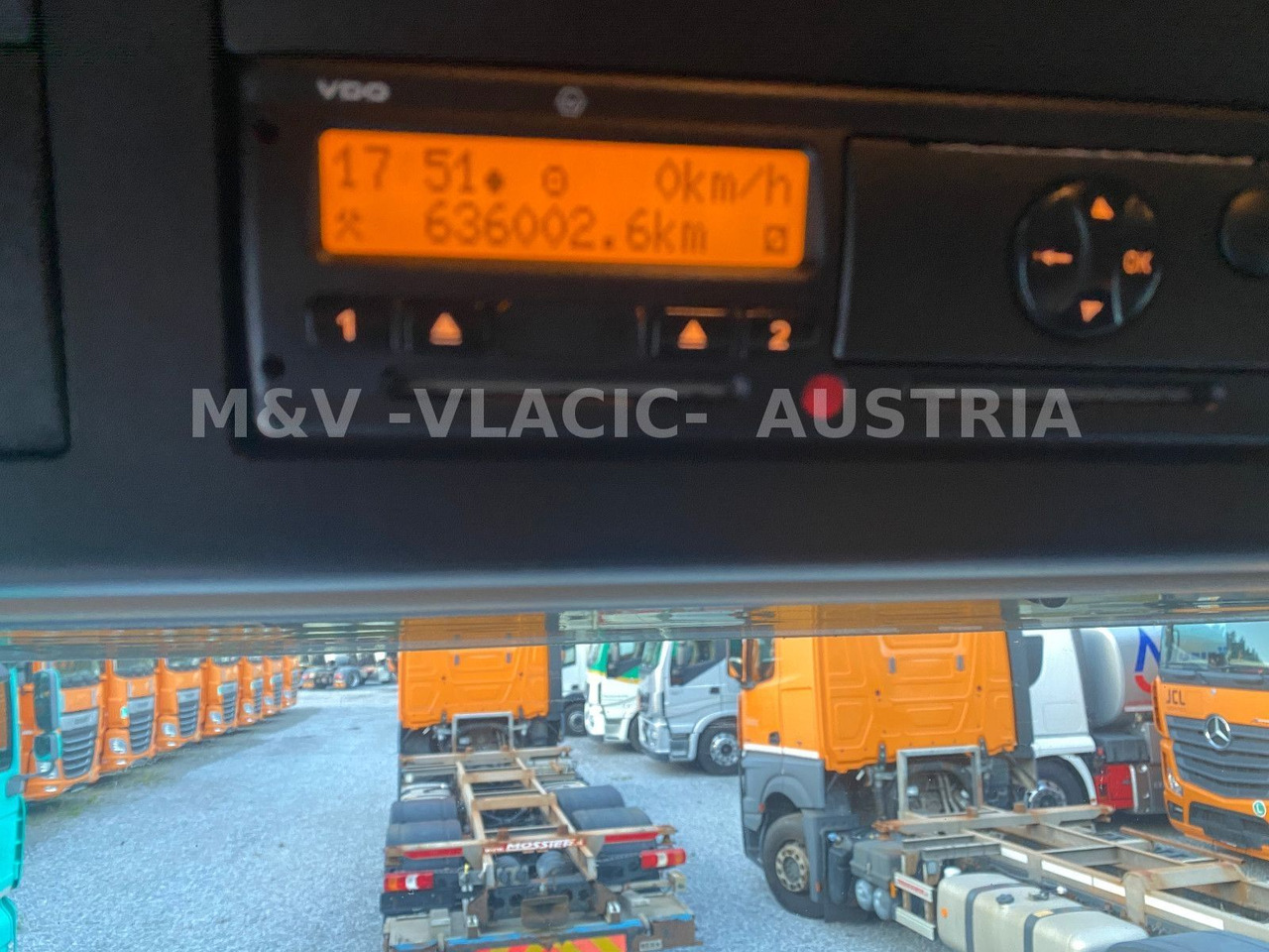 Mercedes-Benz 2542 - Transportjer kontejnerësh/ Kamion me karroceri të çmontueshme: foto 5 Mercedes-Benz 2542 - Transportjer kontejnerësh/ Kamion me karroceri të çmontueshme: foto 5