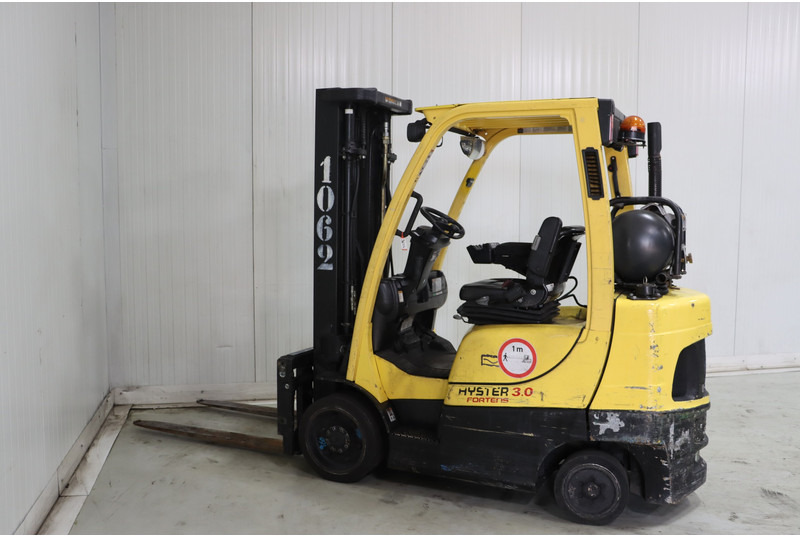 Hyster S3.0FT - Pirun më gaz: foto 3 Hyster S3.0FT - Pirun më gaz: foto 3