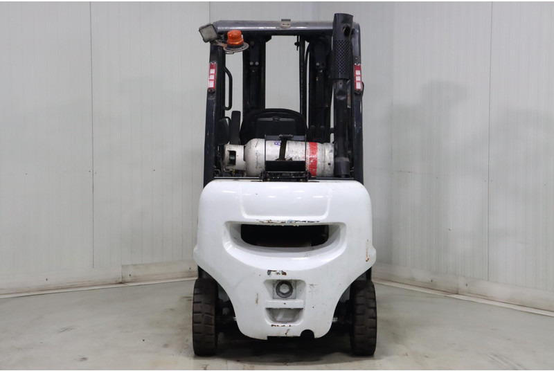 Nissan U1D2A20LQ - Pirun më gaz: foto 5 Nissan U1D2A20LQ - Pirun më gaz: foto 5