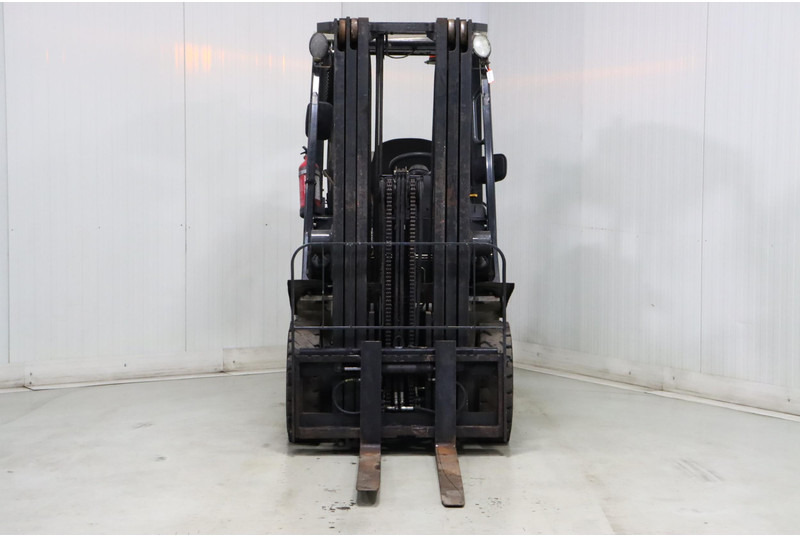 Nissan U1D2A20LQ - Pirun më gaz: foto 2 Nissan U1D2A20LQ - Pirun më gaz: foto 2