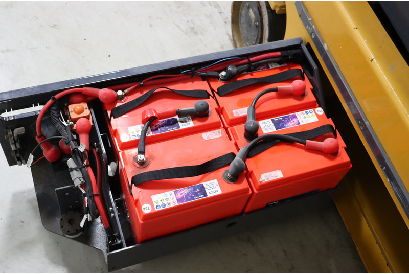 XCMG XG0807AC - Ngritës gërshërë: foto 2 XCMG XG0807AC - Ngritës gërshërë: foto 2