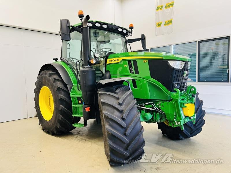 John Deere 6R 175 - Traktor: foto 3 John Deere 6R 175 - Traktor: foto 3