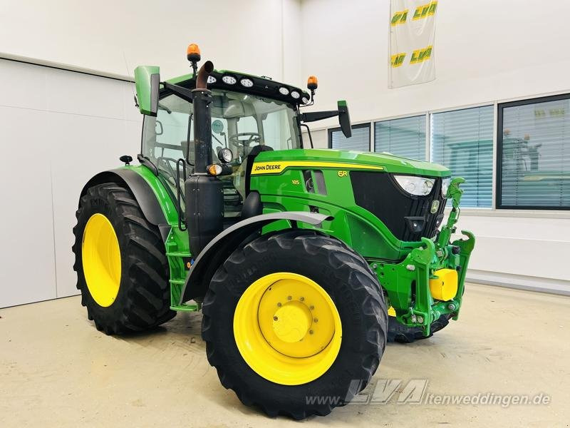 John Deere 6R 185 - Traktor: foto 2 John Deere 6R 185 - Traktor: foto 2