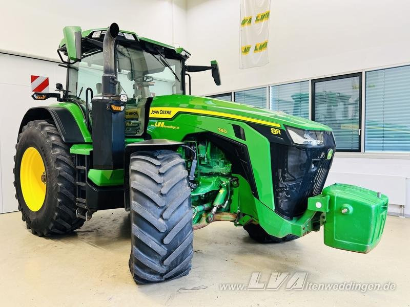 John Deere 8R 340 - Traktor: foto 2 John Deere 8R 340 - Traktor: foto 2