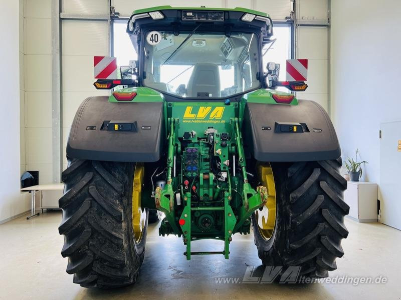 John Deere 8R 340 - Traktor: foto 4 John Deere 8R 340 - Traktor: foto 4