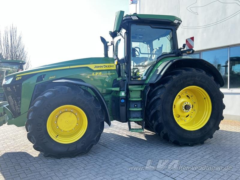 John Deere 8R 340 - Traktor: foto 5 John Deere 8R 340 - Traktor: foto 5