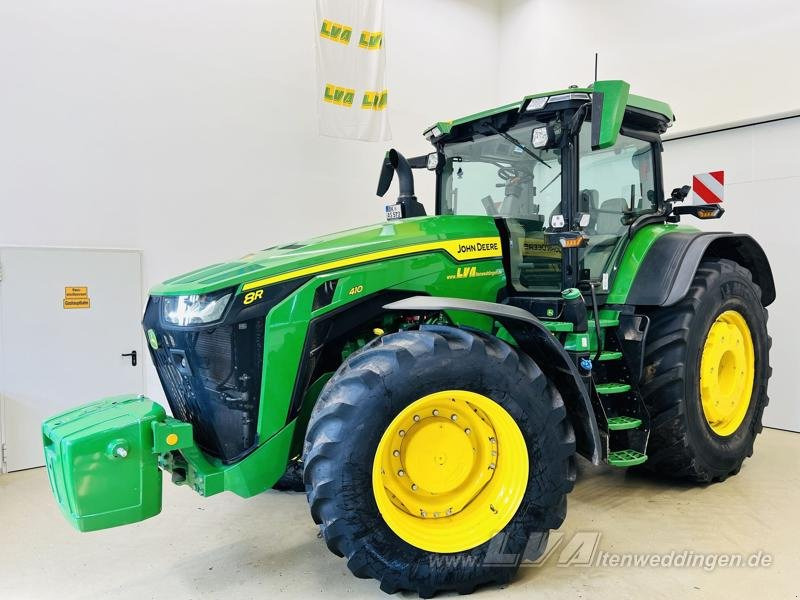 John Deere 8R 410 - Traktor: foto 1 John Deere 8R 410 - Traktor: foto 1
