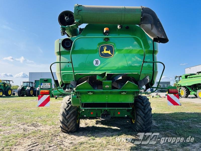 John Deere S780i ProDrive - Autokombajnë: foto 5 John Deere S780i ProDrive - Autokombajnë: foto 5