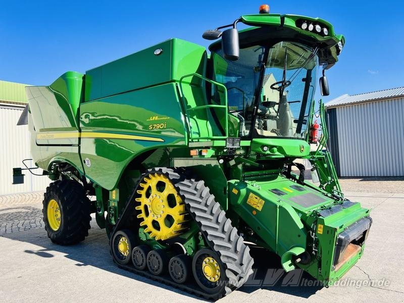 John Deere S790 - Autokombajnë: foto 2 John Deere S790 - Autokombajnë: foto 2