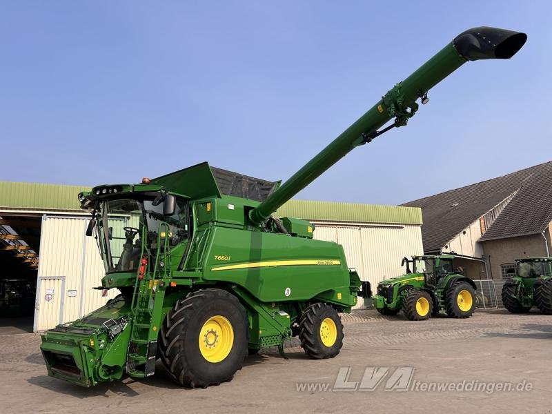 John Deere T660 - Autokombajnë: foto 1 John Deere T660 - Autokombajnë: foto 1