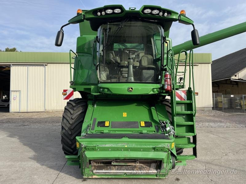John Deere T660i - Autokombajnë: foto 2 John Deere T660i - Autokombajnë: foto 2