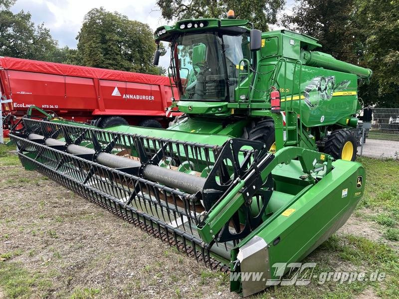 John Deere T670 i - Autokombajnë: foto 1 John Deere T670 i - Autokombajnë: foto 1
