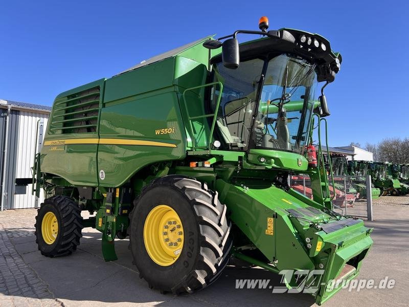 John Deere W550 - Autokombajnë: foto 5 John Deere W550 - Autokombajnë: foto 5
