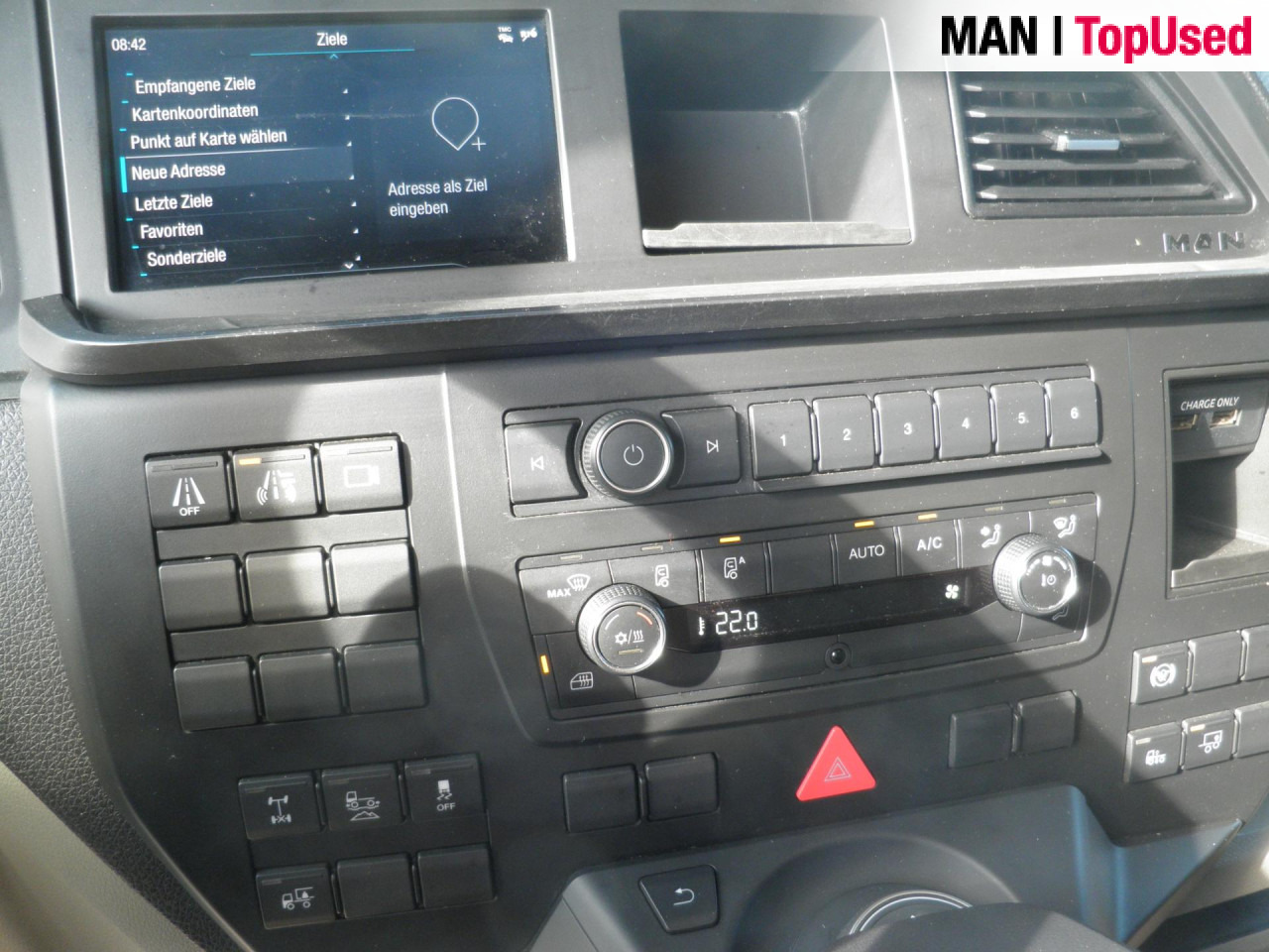 MAN TGX 18.510 4x2 BL SA - Gjysmë-kamion: foto 2 MAN TGX 18.510 4x2 BL SA - Gjysmë-kamion: foto 2
