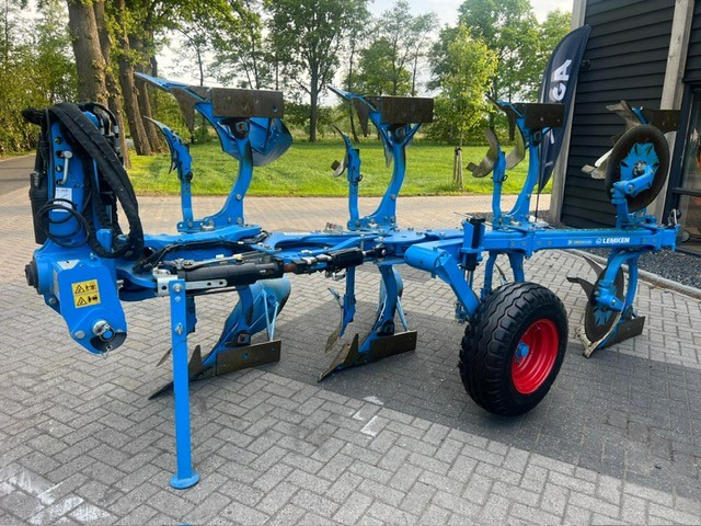LEMKEN 4-scissor vario plough - Pajisje për lirimin e tokës: foto 1 LEMKEN 4-scissor vario plough - Pajisje për lirimin e tokës: foto 1