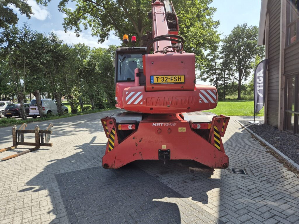 MANITOU MRT 1840 easy - Ekskavator teleskopik: foto 5 MANITOU MRT 1840 easy - Ekskavator teleskopik: foto 5