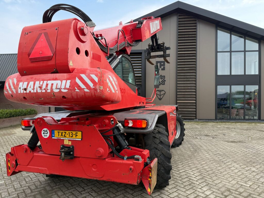 MANITOU MRT 2550+ privilege - Ekskavator teleskopik: foto 4 MANITOU MRT 2550+ privilege - Ekskavator teleskopik: foto 4