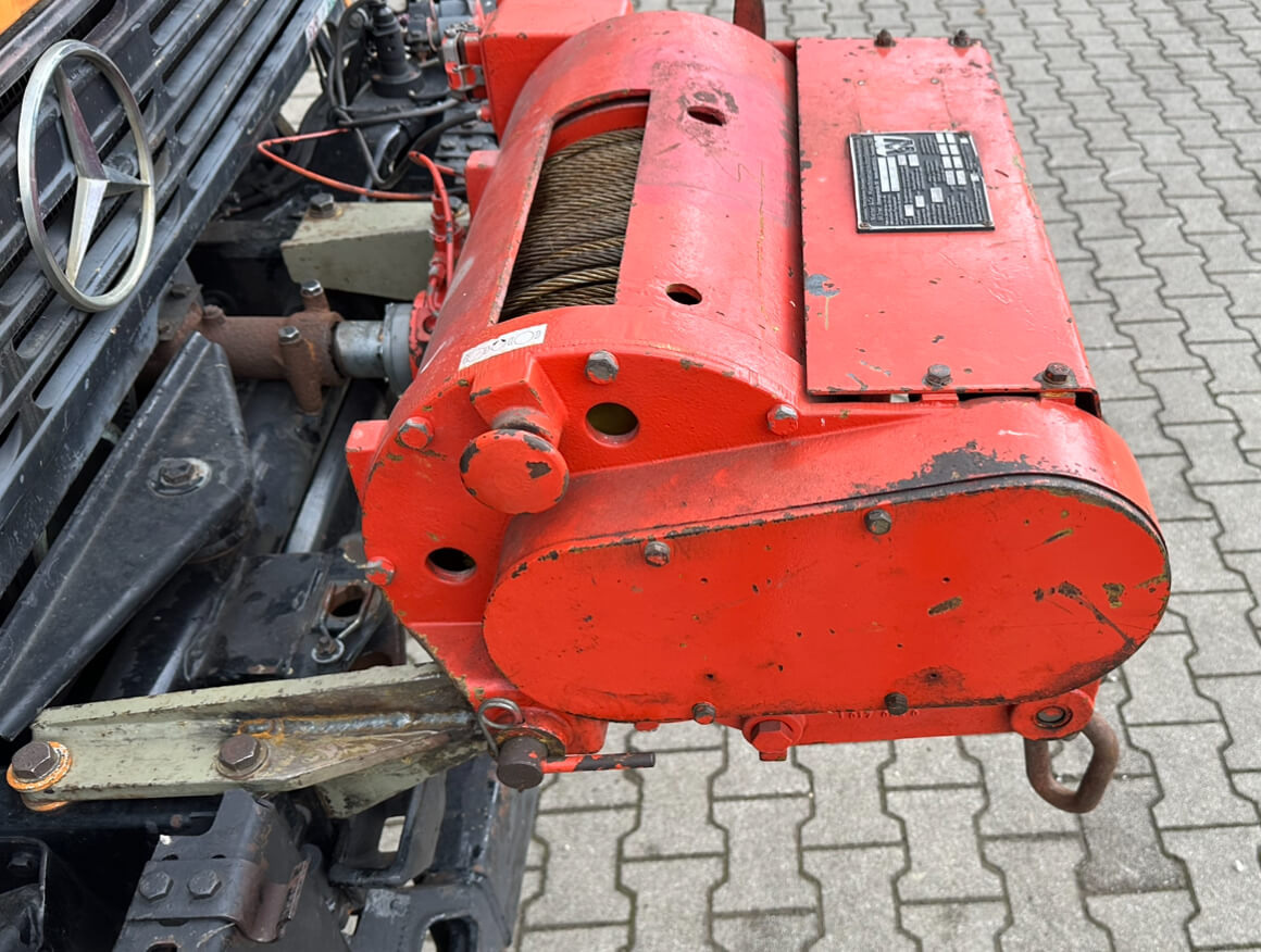 Unimog Frontanbau Seilwinde Werner F30.1M1HW1708 - Çikrik: foto 2 Unimog Frontanbau Seilwinde Werner F30.1M1HW1708 - Çikrik: foto 2