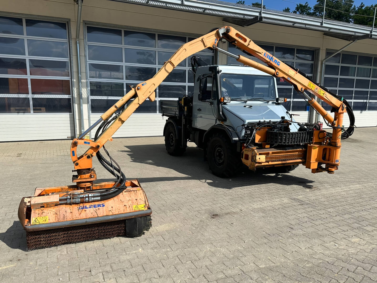 Unimog Frontauslegermähgerät Mulag FME600 - Trince me krahe: foto 2 Unimog Frontauslegermähgerät Mulag FME600 - Trince me krahe: foto 2