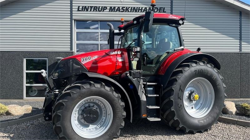 Case IH Optum 300 CVX AFS Connect med frontlift og SafeGua - Traktor: foto 1 Case IH Optum 300 CVX AFS Connect med frontlift og SafeGua - Traktor: foto 1