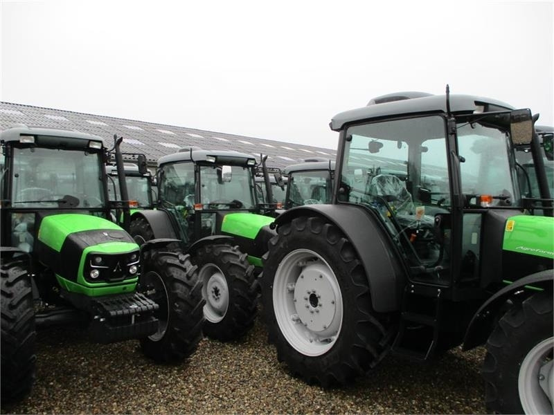Deutz-fahr Agrofarm 115G with 30F+30R Hi-Lo and CreepGea - Traktor: foto 2 Deutz-fahr Agrofarm 115G with 30F+30R Hi-Lo and CreepGea - Traktor: foto 2
