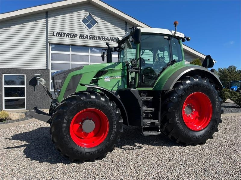 Fendt 826 Vario Pæn godt udstyret traktor. - Traktor: foto 2 Fendt 826 Vario Pæn godt udstyret traktor. - Traktor: foto 2