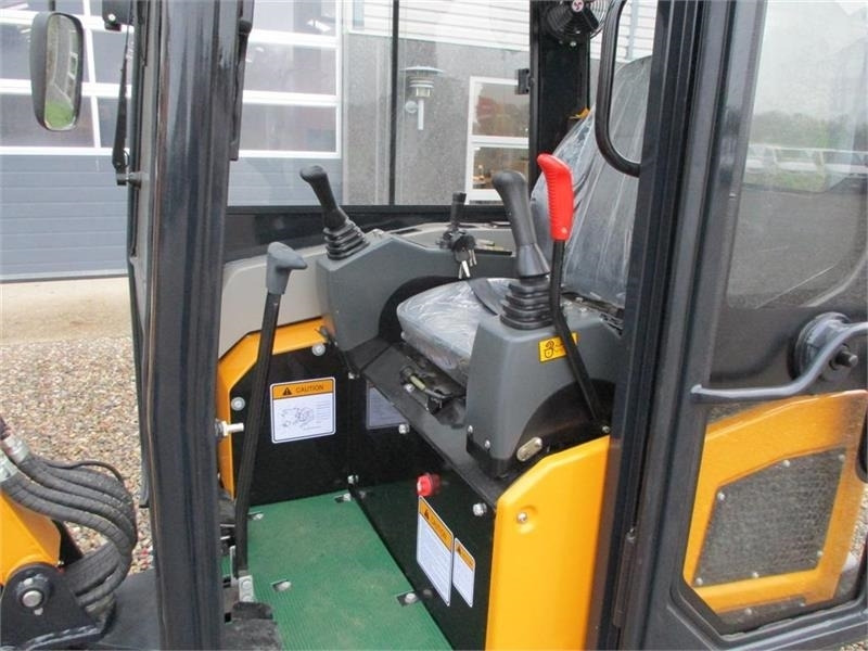 Jiahe JH18 MKII med Kubota motor, udskydelig undervogn o  - Miniekskavator: foto 3 Jiahe JH18 MKII med Kubota motor, udskydelig undervogn o  - Miniekskavator: foto 3