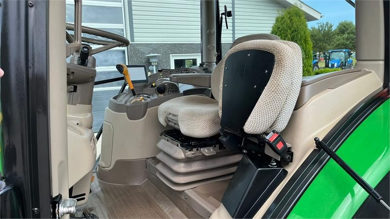 John Deere 6135R Krybegear, frontlift, TLS Affjedret foraksel - Traktor: foto 5 John Deere 6135R Krybegear, frontlift, TLS Affjedret foraksel - Traktor: foto 5