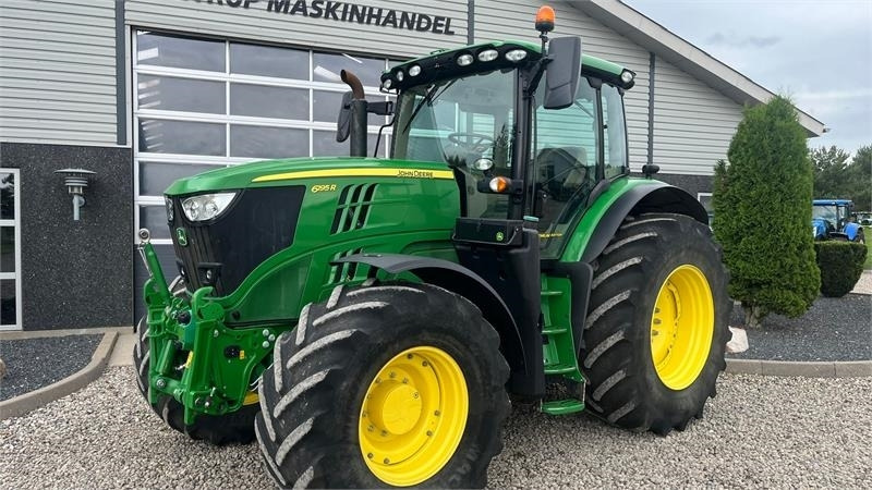 John Deere 6195R Premium Edition med frontlift - Traktor: foto 2 John Deere 6195R Premium Edition med frontlift - Traktor: foto 2