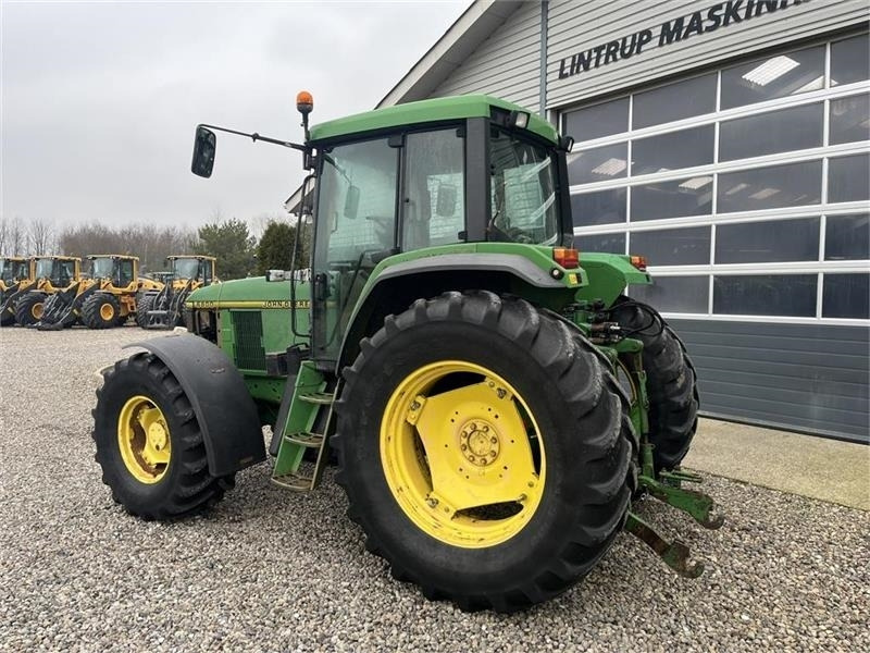 John Deere 6800 Med frontlift. - Traktor: foto 3 John Deere 6800 Med frontlift. - Traktor: foto 3