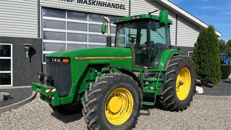 John Deere 8100 Samme ejer siden 2014 - Traktor: foto 2 John Deere 8100 Samme ejer siden 2014 - Traktor: foto 2