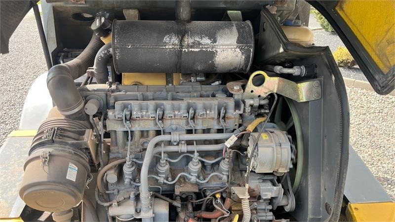 Kramer 750T Allrad med pallegafler og adabter. Med telesk - Fadrom me goma: foto 5 Kramer 750T Allrad med pallegafler og adabter. Med telesk - Fadrom me goma: foto 5
