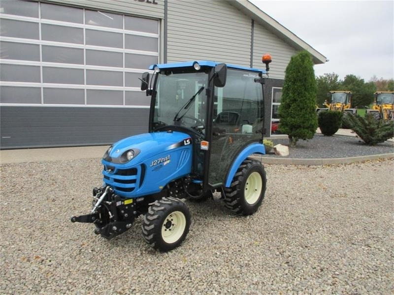 LS J27 HST Med kabine, frontlift og frontPTO - Traktor: foto 2 LS J27 HST Med kabine, frontlift og frontPTO - Traktor: foto 2