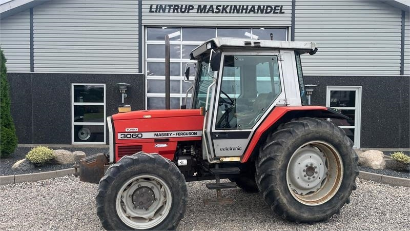 Massey Ferguson 3060 Med turbo - Traktor: foto 1 Massey Ferguson 3060 Med turbo - Traktor: foto 1