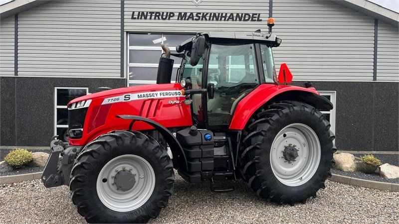 Massey Ferguson 7726 S DynaVT Med frontlift - Traktor: foto 1 Massey Ferguson 7726 S DynaVT Med frontlift - Traktor: foto 1