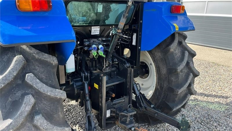 New Holland 70-66 S Fiat model - EXPORT - Traktor: foto 5 New Holland 70-66 S Fiat model - EXPORT - Traktor: foto 5